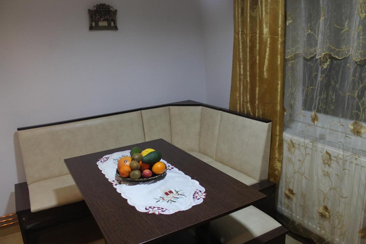 Casa Andreia Villa Гура Хуморулуй Екстериор снимка