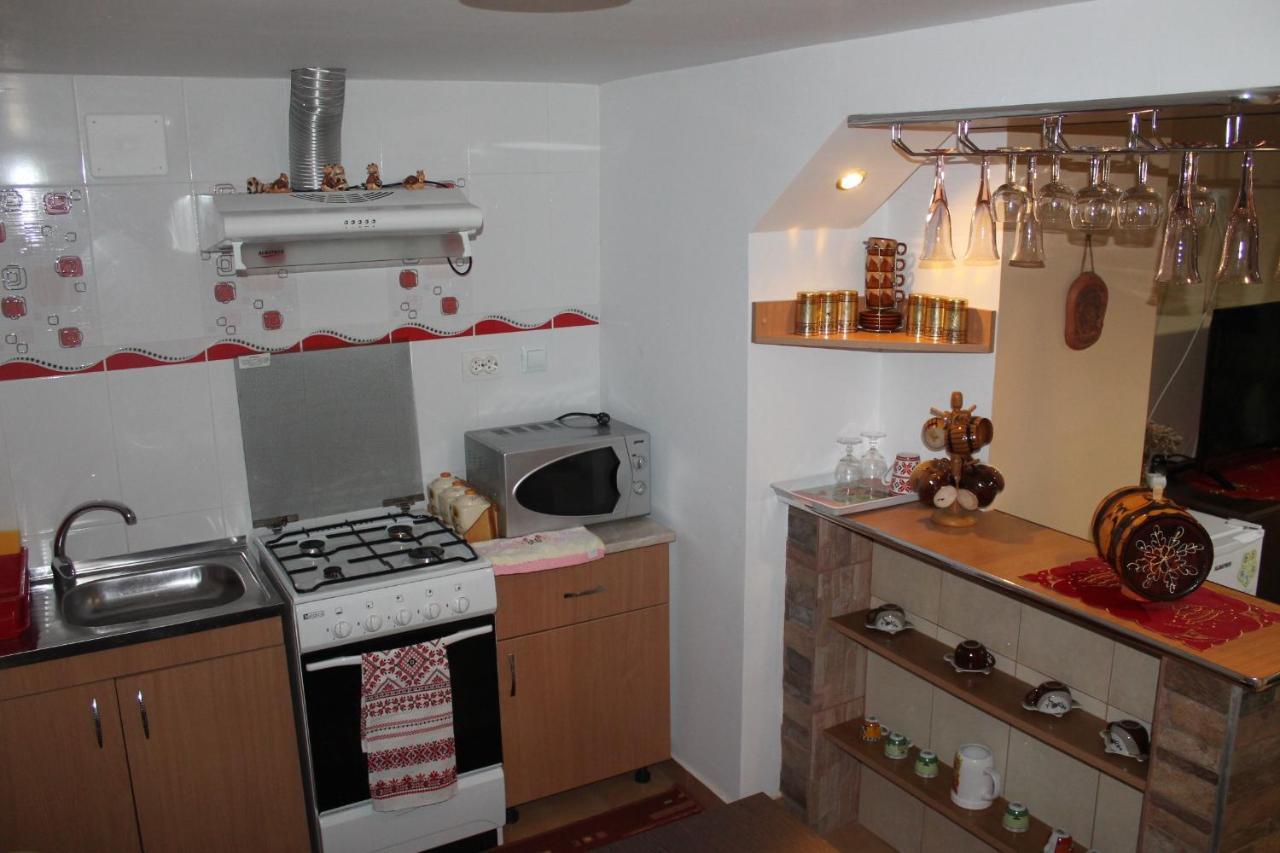 Casa Andreia Villa Гура Хуморулуй Екстериор снимка